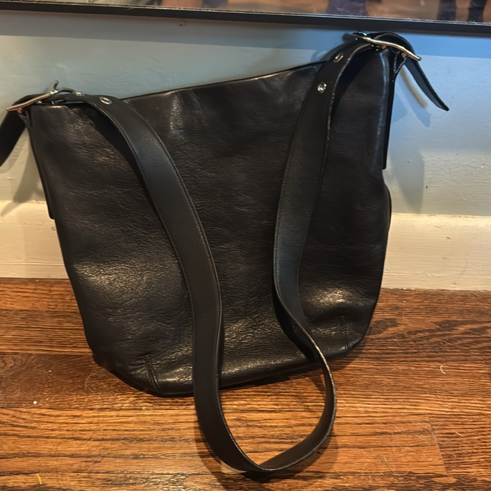 Coach Vintage Black Leather Women’s Bucket Bag, silver hardware